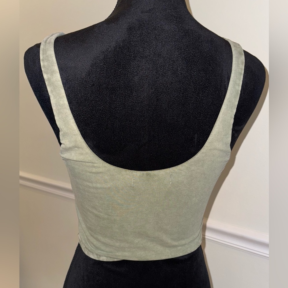 Mustard Seed Sage Green Ribbed Crop Tank – Size Small - Picture 3 of 5